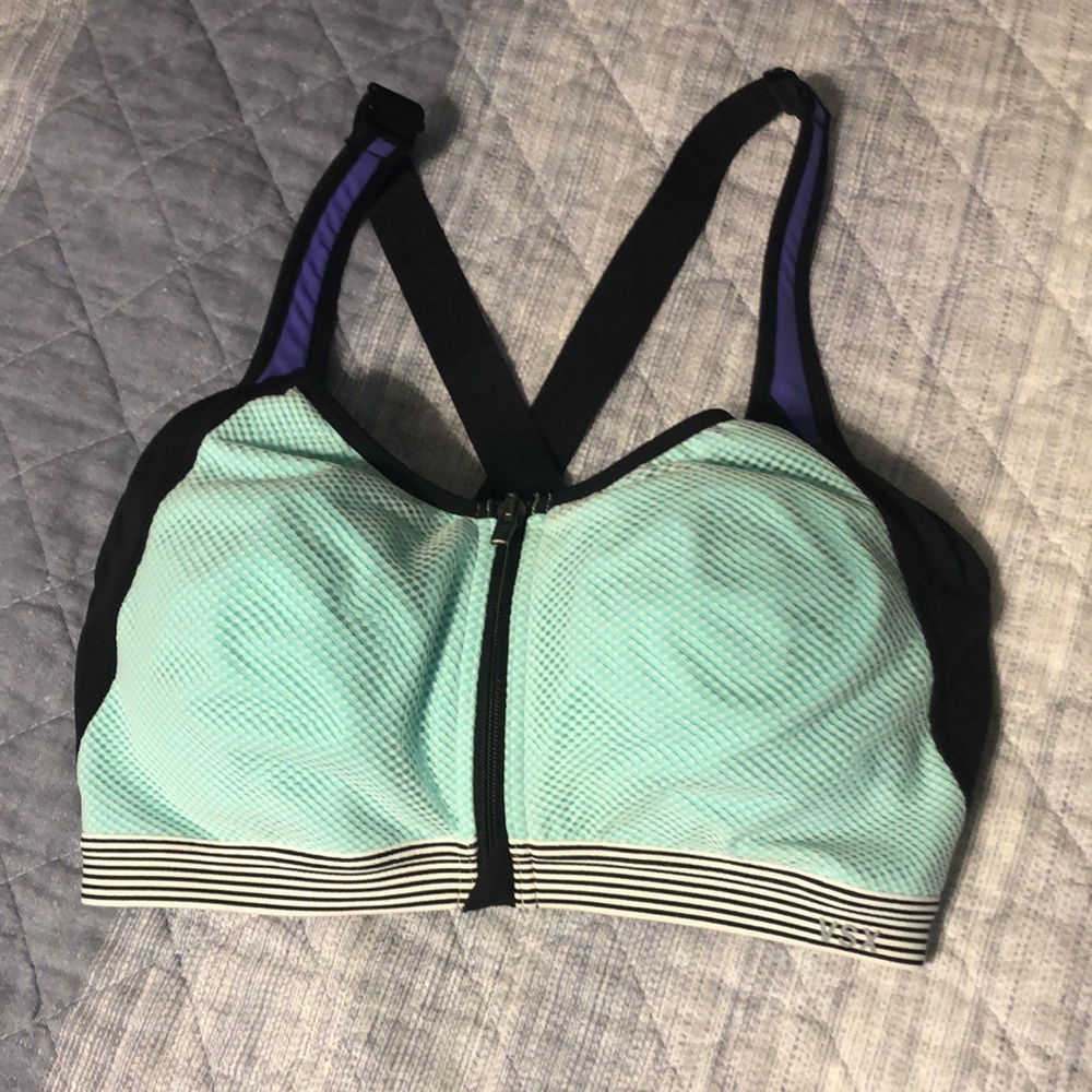 Victoria’s Secret VSX Sport High Impact Bra 34D